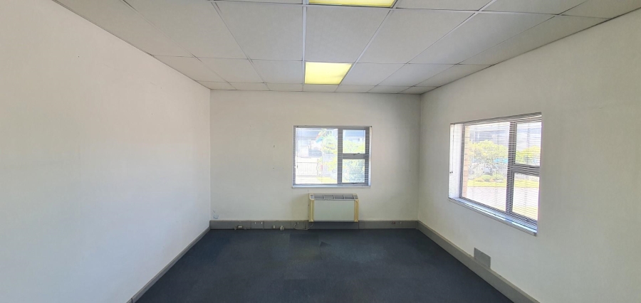 Commercial Property for Sale in Airport Industria Western Cape